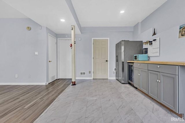 3725 E Tamarron Drive, Bloomington, IN 47408