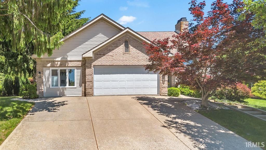 3725 E Tamarron Drive, Bloomington, IN 47408