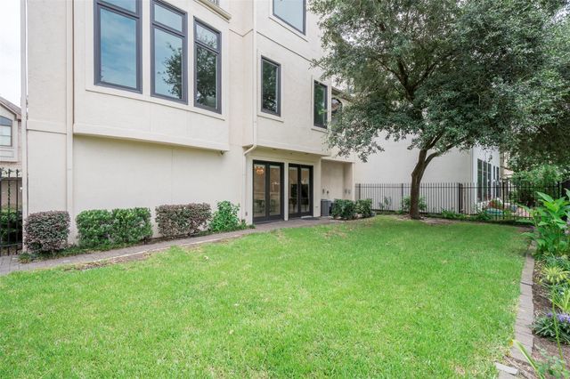 6334 Mystic Bridge Drive, Houston, TX 77021