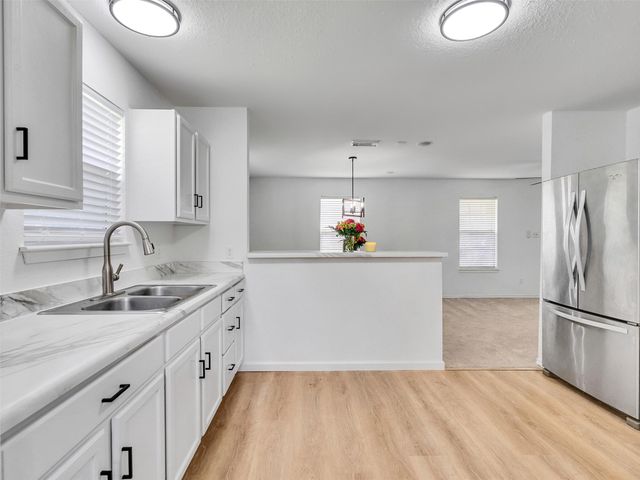 3206 Ridgefield Road, La Porte, TX 77571