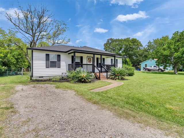 3206 Ridgefield Road, La Porte, TX 77571