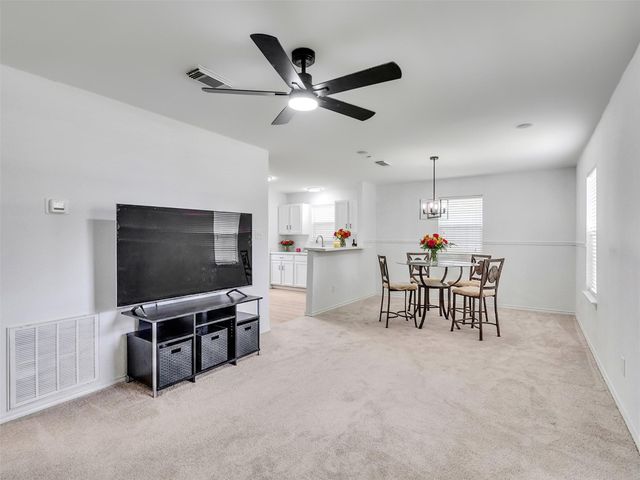 3206 Ridgefield Road, La Porte, TX 77571