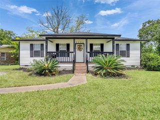 3206 Ridgefield Road, La Porte, TX 77571