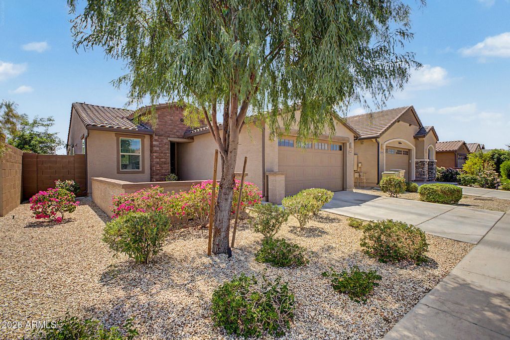 8947 W SOLANO Drive, Glendale, AZ 85305 — photo 3