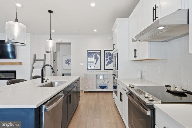 129 PERRYS RETREAT BLVD, Grasonville, MD 21638