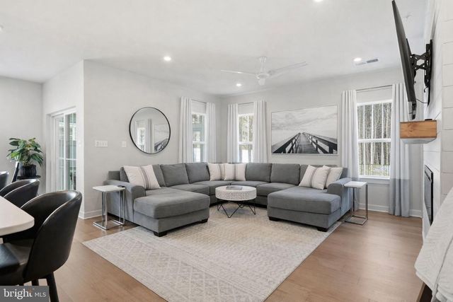 129 PERRYS RETREAT BLVD, Grasonville, MD 21638