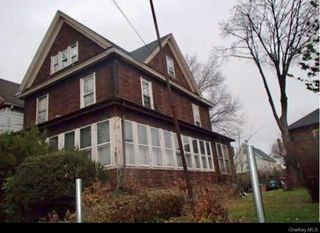 2515 Ericsson Street, East Elmhurst, NY 11369