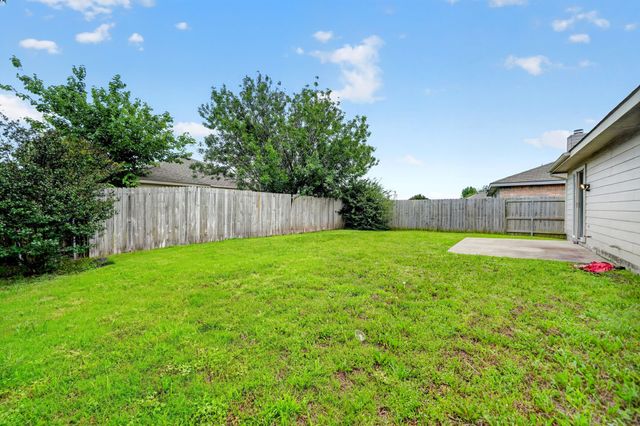 1016 Halifax Lane, Forney, TX 75126