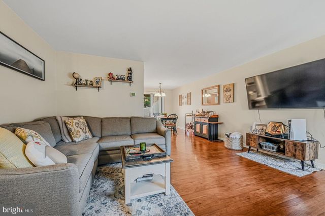 163 VALLEY CIRCLE, Newark, DE 19711