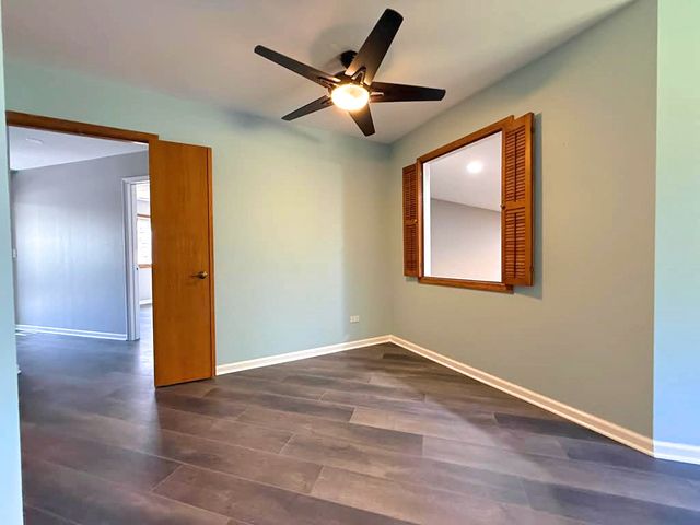 1661 Carmel Court, Hoffman Estates, IL 60169