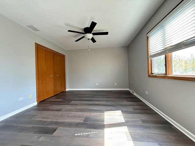 1661 Carmel Court, Hoffman Estates, IL 60169