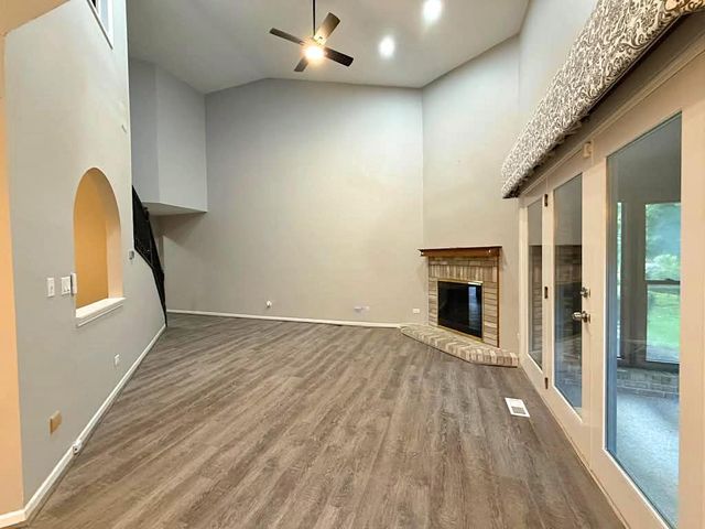1661 Carmel Court, Hoffman Estates, IL 60169