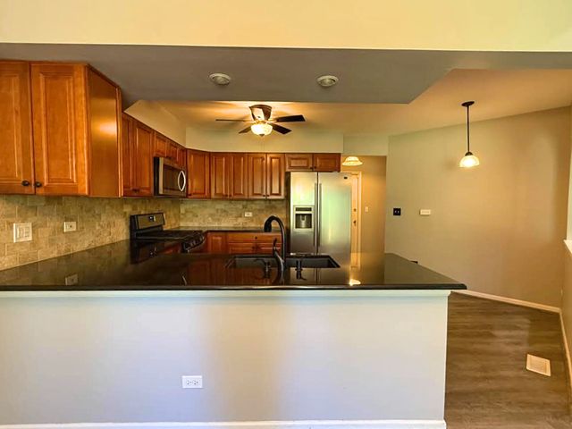 1661 Carmel Court, Hoffman Estates, IL 60169