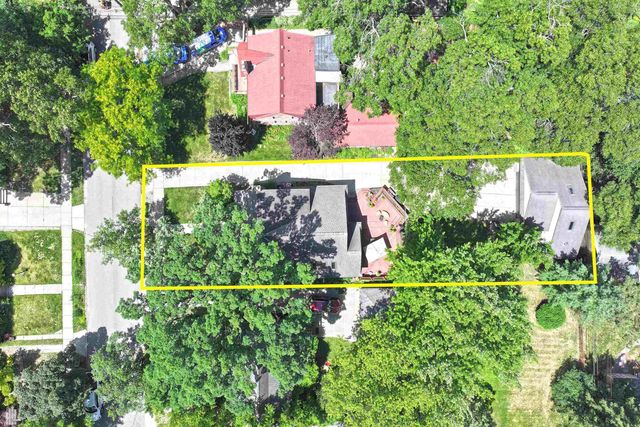 762 W Oakridge Streets, Ferndale, MI 48220