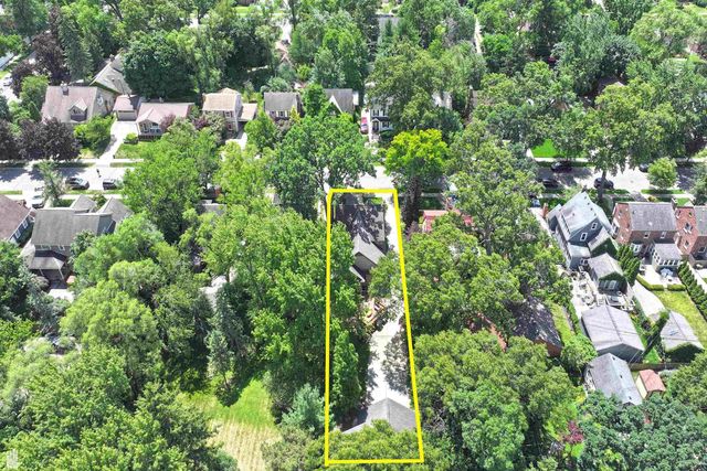 762 W Oakridge Streets, Ferndale, MI 48220