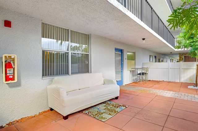 6650 S Oriole Boulevard 1030, Delray Beach, FL 33446