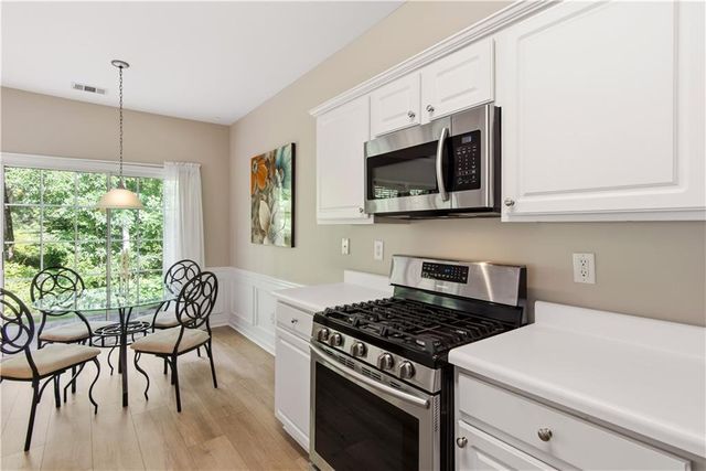 120 Regent Place, Woodstock, GA 30188