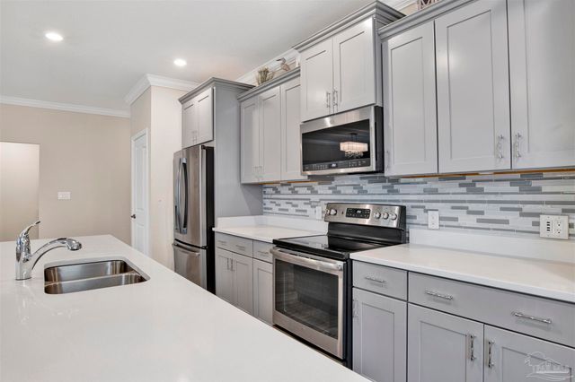 6641 Carlinga Dr, Perdido Key, FL 32507