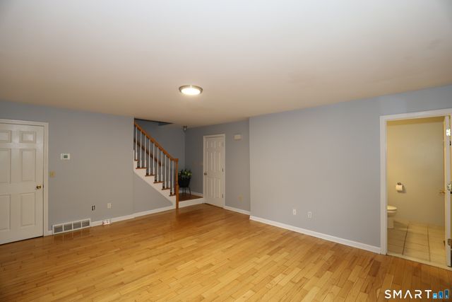 32 Benz Street, Ansonia, CT 06401