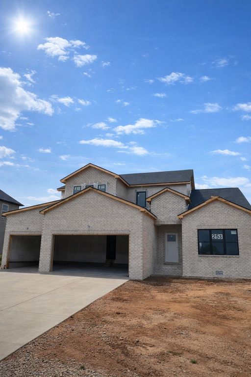 238 Low Plains Ln, Clarksville, TN 37043