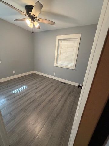 407 S Elm Street, Mountain View, MO 65548