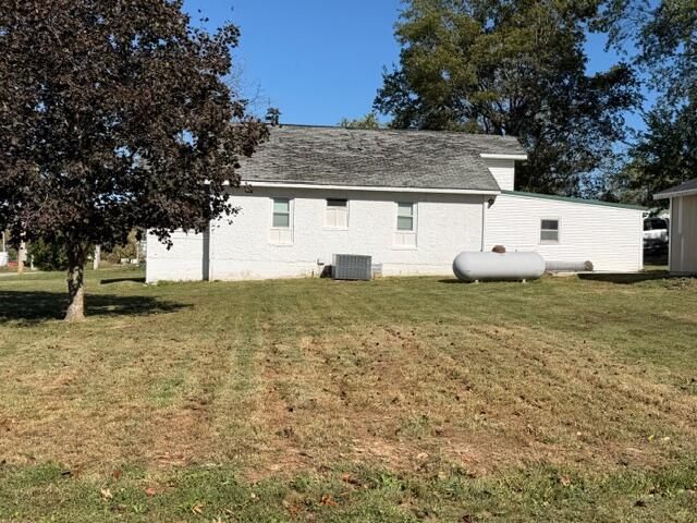 407 S Elm Street, Mountain View, MO 65548