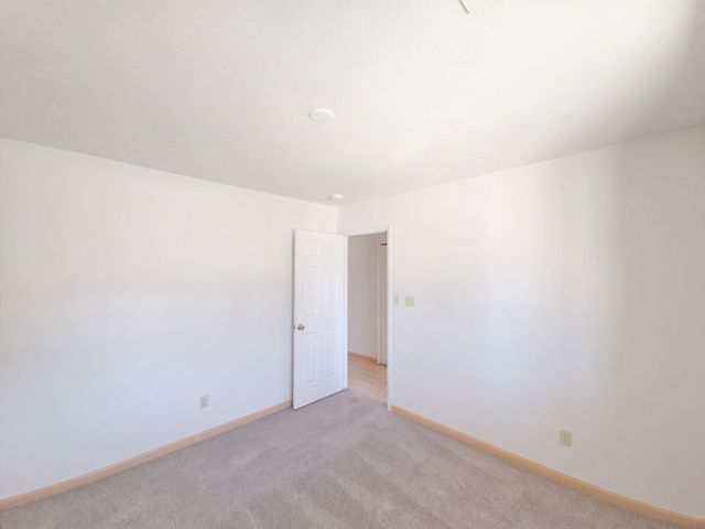 1890 Raspberry Drive NE, Rio Rancho, NM 87144