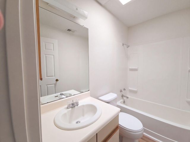 1890 Raspberry Drive NE, Rio Rancho, NM 87144