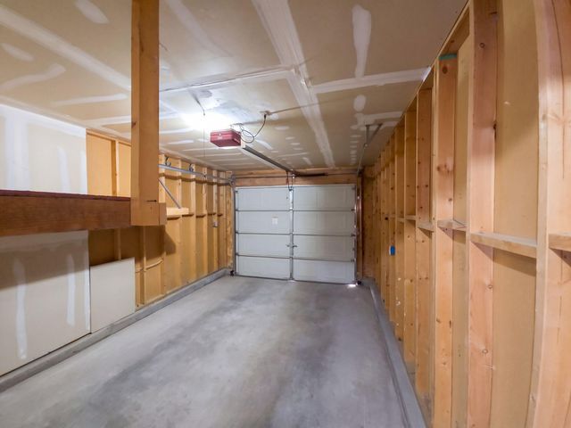 1890 Raspberry Drive NE, Rio Rancho, NM 87144