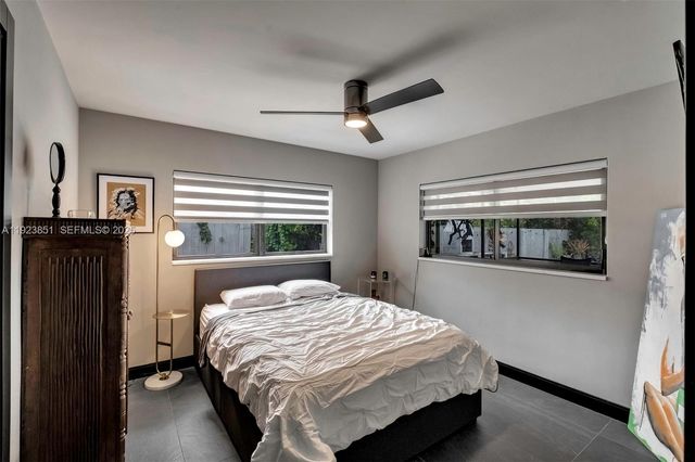 530 NW 39th St 1, Oakland Park, FL 33309