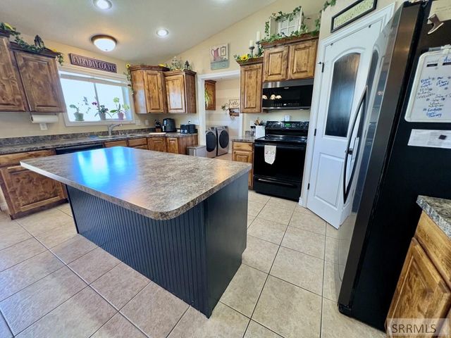 3889 E 12 N, Rigby, ID 83442