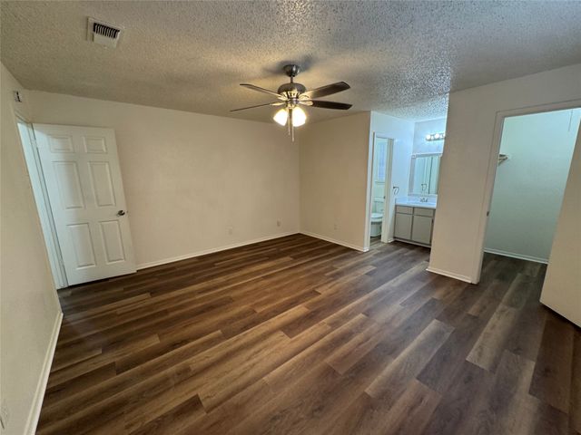 6225 Stardust Drive S, Watauga, TX 76148