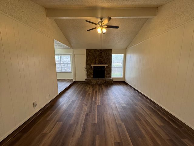 6225 Stardust Drive S, Watauga, TX 76148