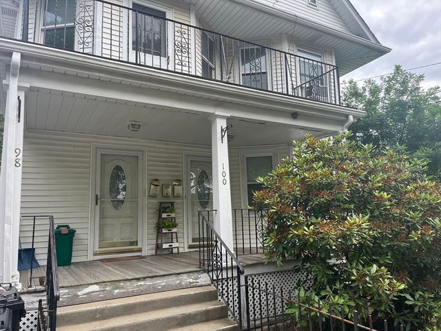 98 Dexter Ave 2, Watertown, MA 02472