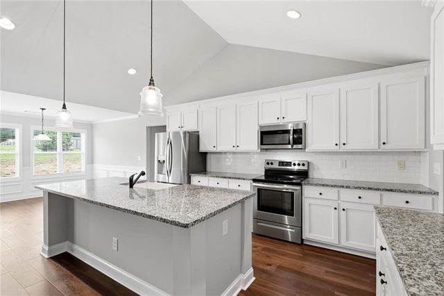 190 Marie Court, Bethlehem, GA 30620