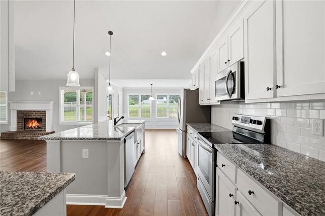 190 Marie Court, Bethlehem, GA 30620