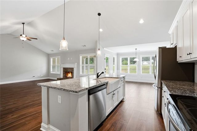 190 Marie Court, Bethlehem, GA 30620