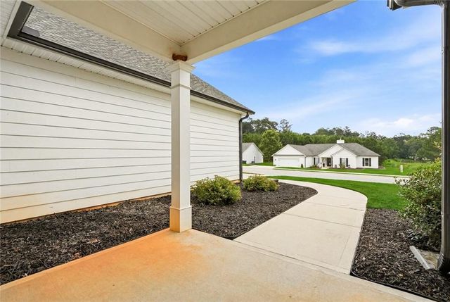 190 Marie Court, Bethlehem, GA 30620