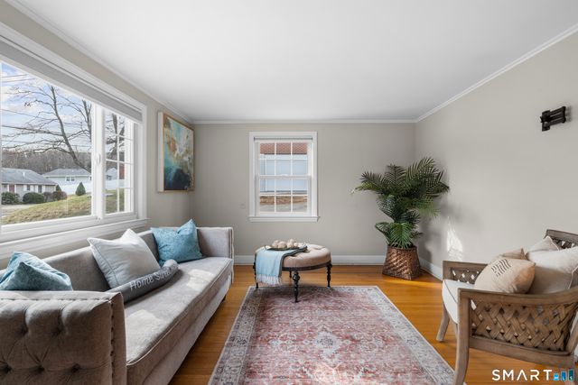 543 East Road, Bristol, CT 06010