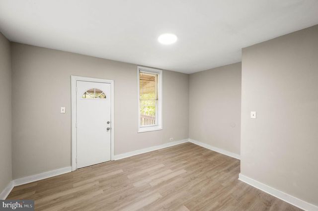 5011 LARCHWOOD AVE, Philadelphia, PA 19143