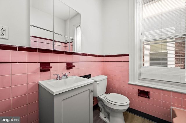 5011 LARCHWOOD AVE, Philadelphia, PA 19143