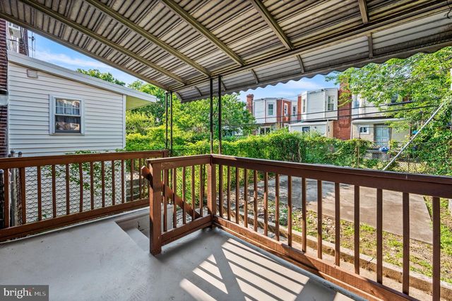 5011 LARCHWOOD AVE, Philadelphia, PA 19143