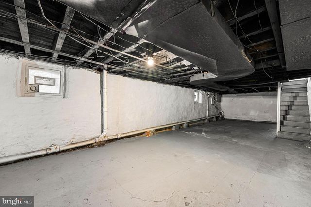 5011 LARCHWOOD AVE, Philadelphia, PA 19143