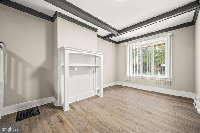 5011 LARCHWOOD AVE, Philadelphia, PA 19143