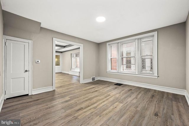 5011 LARCHWOOD AVE, Philadelphia, PA 19143