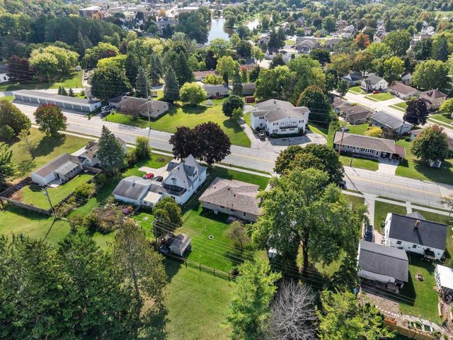 944 Fond Du Lac Avenue, Sheboygan Falls, WI 53085