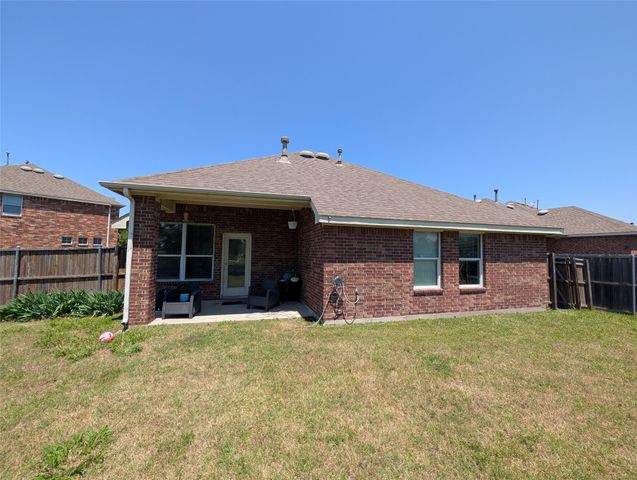 9418 Glenshee Drive, Rowlett, TX 75089