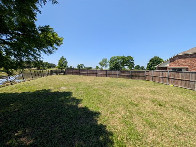 9418 Glenshee Drive, Rowlett, TX 75089