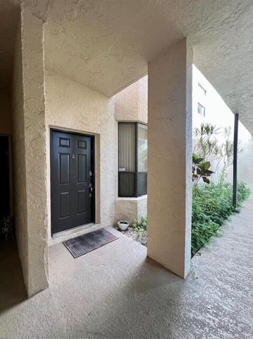 7472 La Paz Boulevard 103, Boca Raton, FL 33433