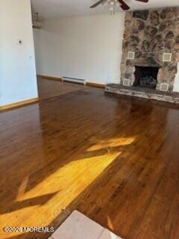 45 Bay Laurel Drive, Brick, NJ 08723